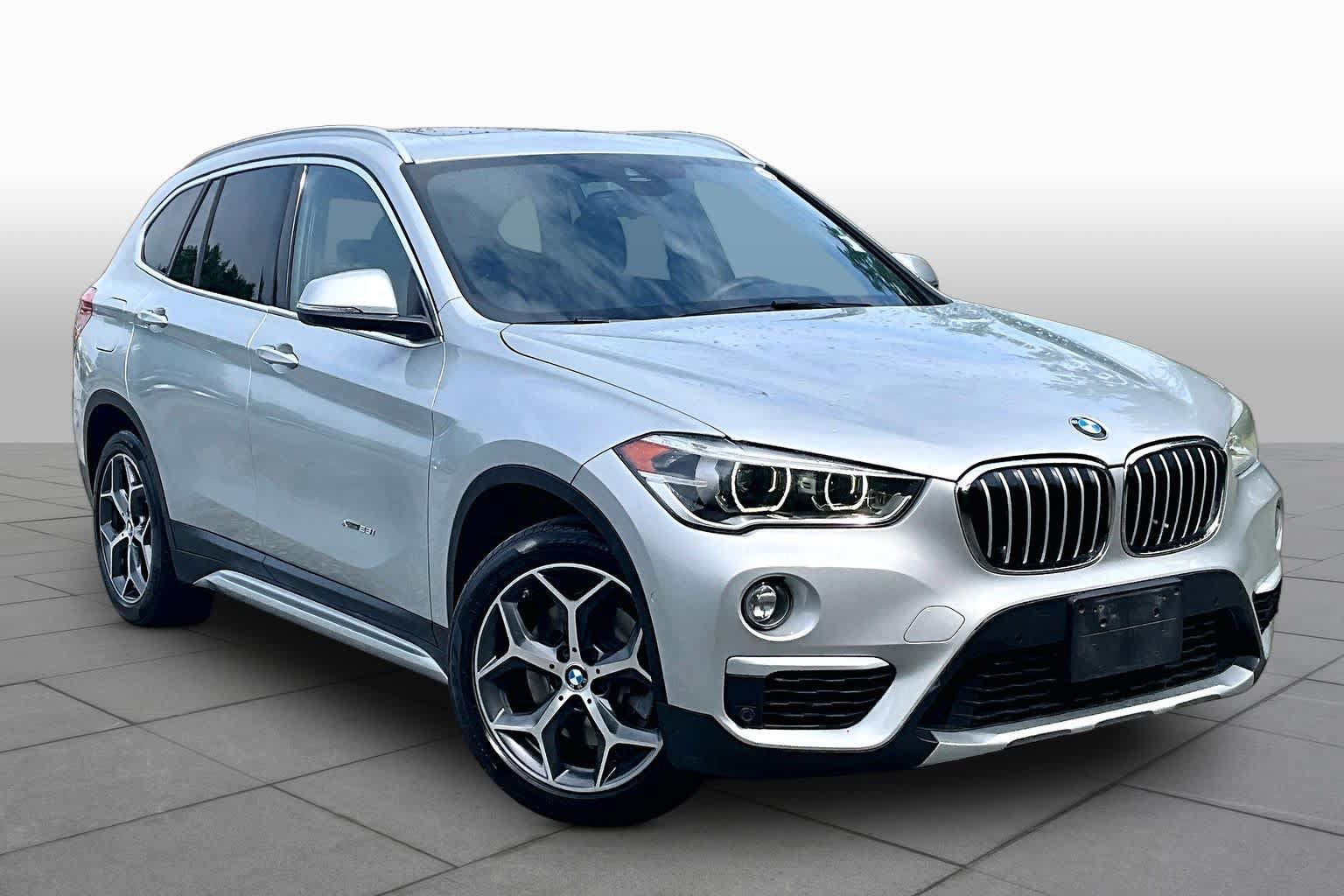 Used 2016 BMW X1 xDrive28i AWD/4WD image 3