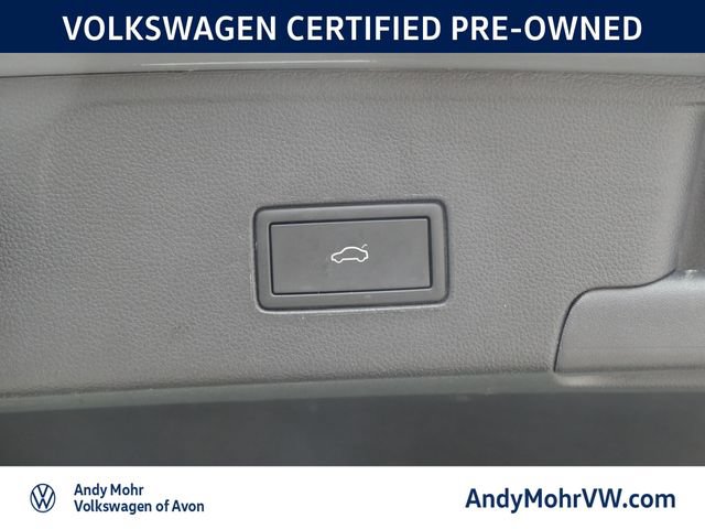 Certified 2023 Volkswagen Atlas Cross Sport SEL Premium R-Line AWD/4WD image 10
