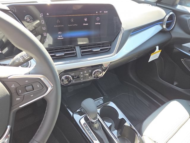 New 2026 Chevrolet Trax LT w/ Driver Confidence Package FWD image 35