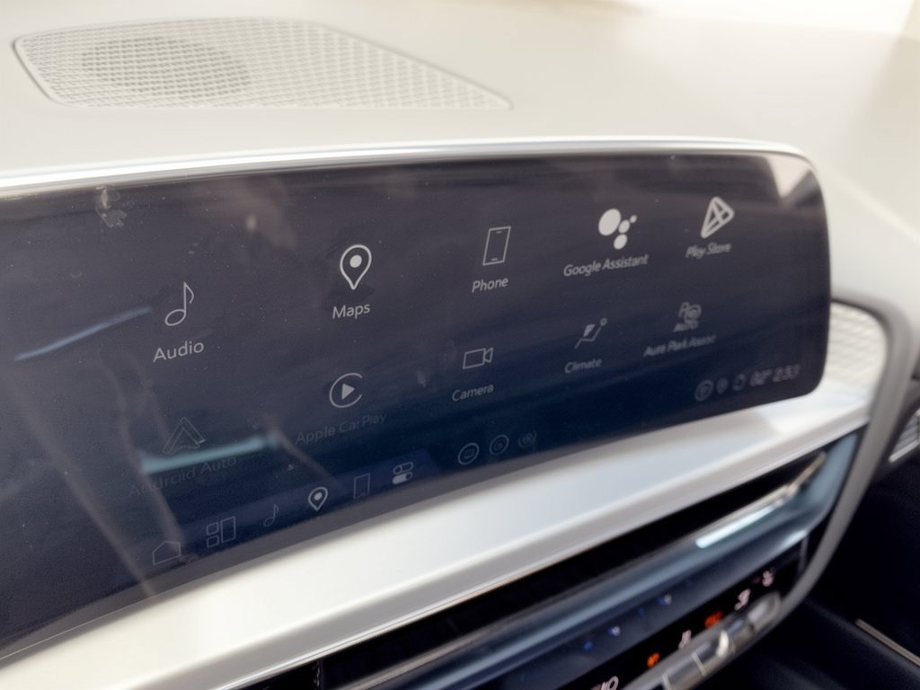 Certified 2024 Cadillac Lyriq Sport RWD image 23