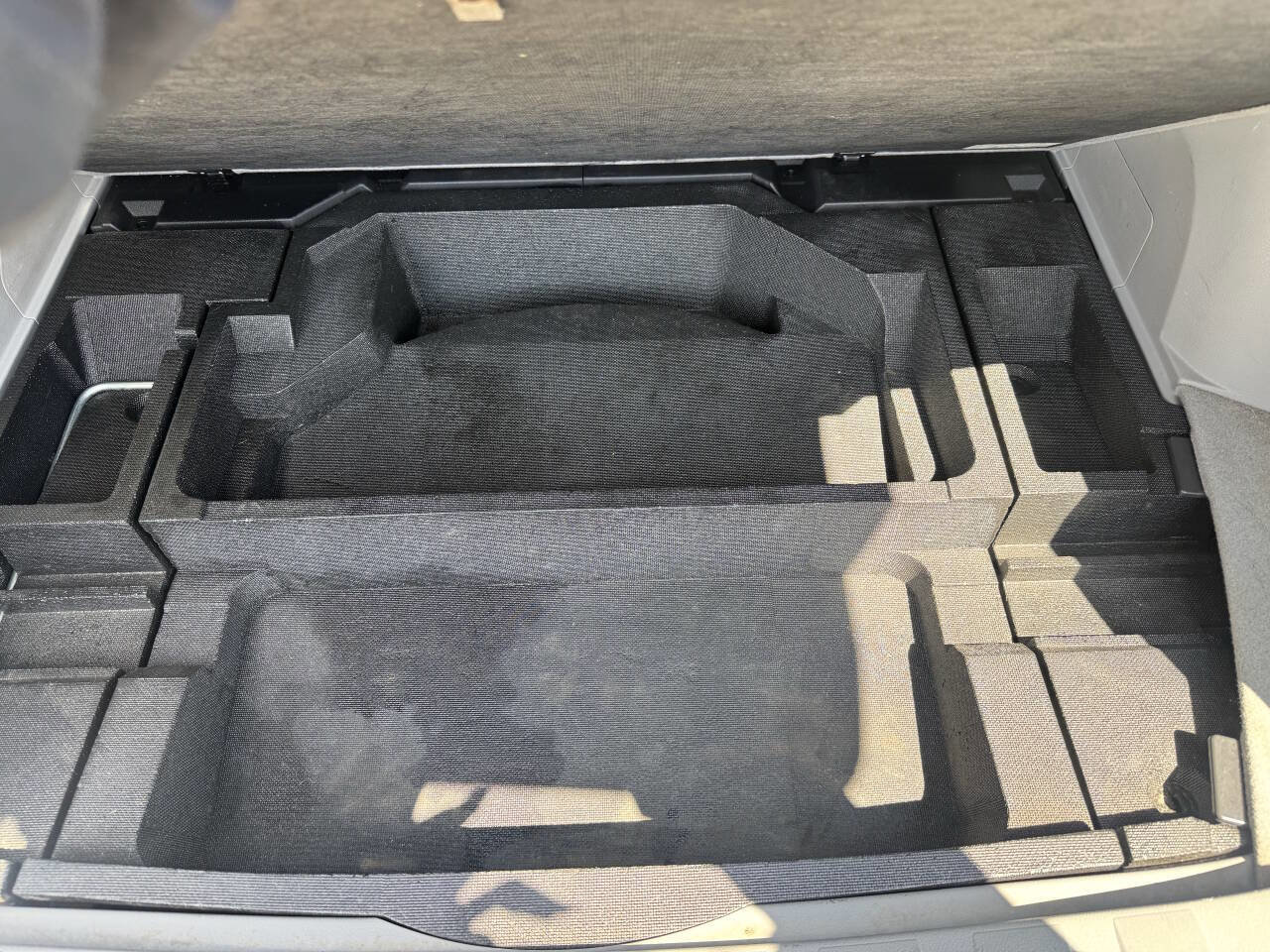 Used 2010 Subaru Forester 2.5X image 13
