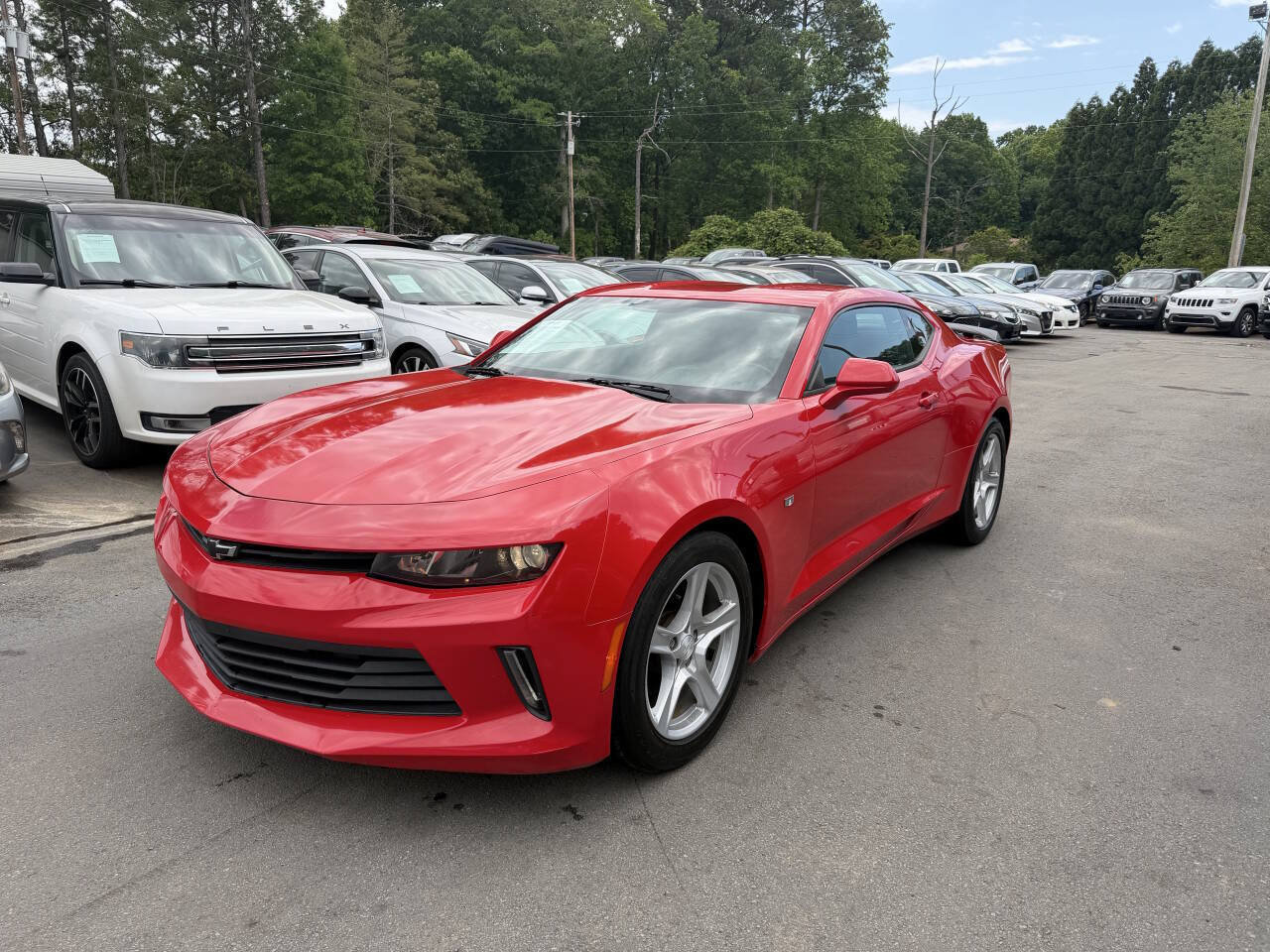 Used 2016 Chevrolet Camaro LT RWD image 2