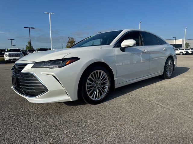 Used 2020 Toyota Avalon Limited w/ Advanced Safety Package FWD image 2