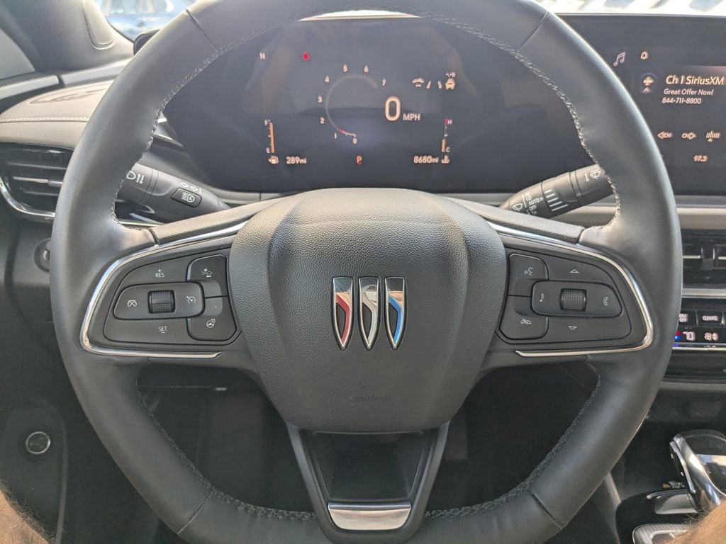 Used 2025 Buick Envista Avenir image 29