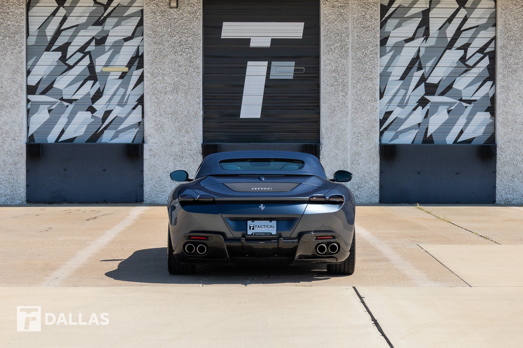 Used 2024 Ferrari Roma Spider RWD image 13
