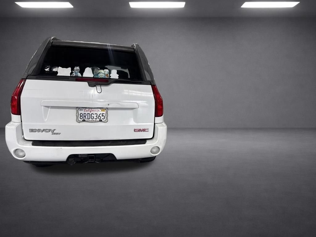 Used 2004 GMC Envoy XUV SLT RWD image 21