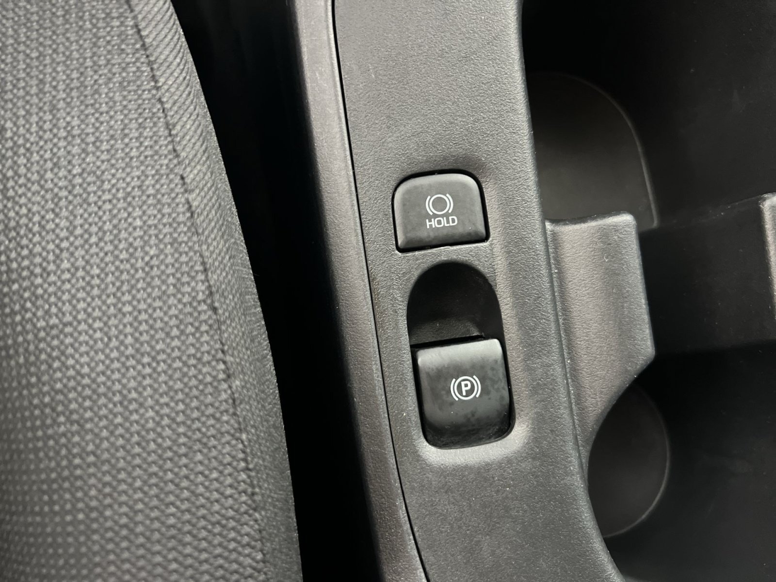 Used 2025 Toyota Corolla LE FWD image 32
