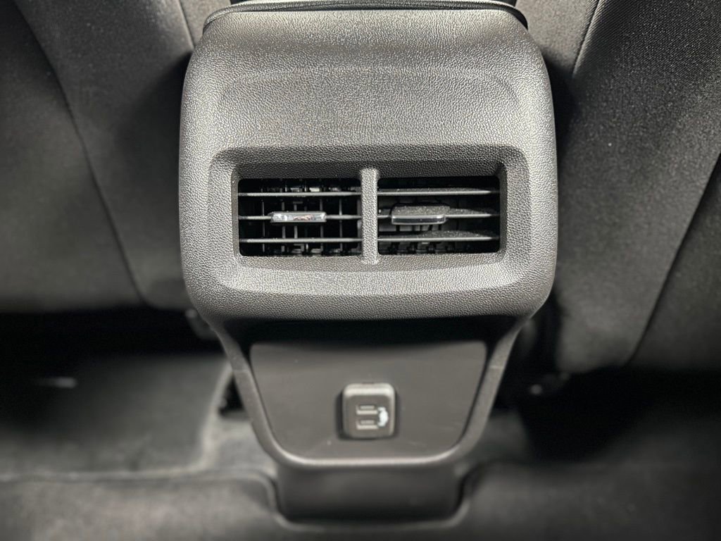 Used 2024 Chevrolet Equinox LS FWD image 20