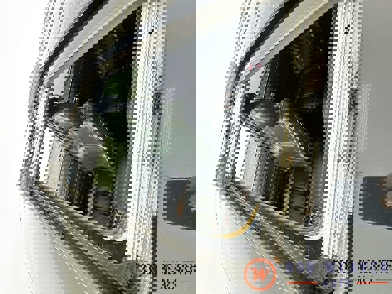 Used 2022 Jeep Grand Cherokee Limited image 23