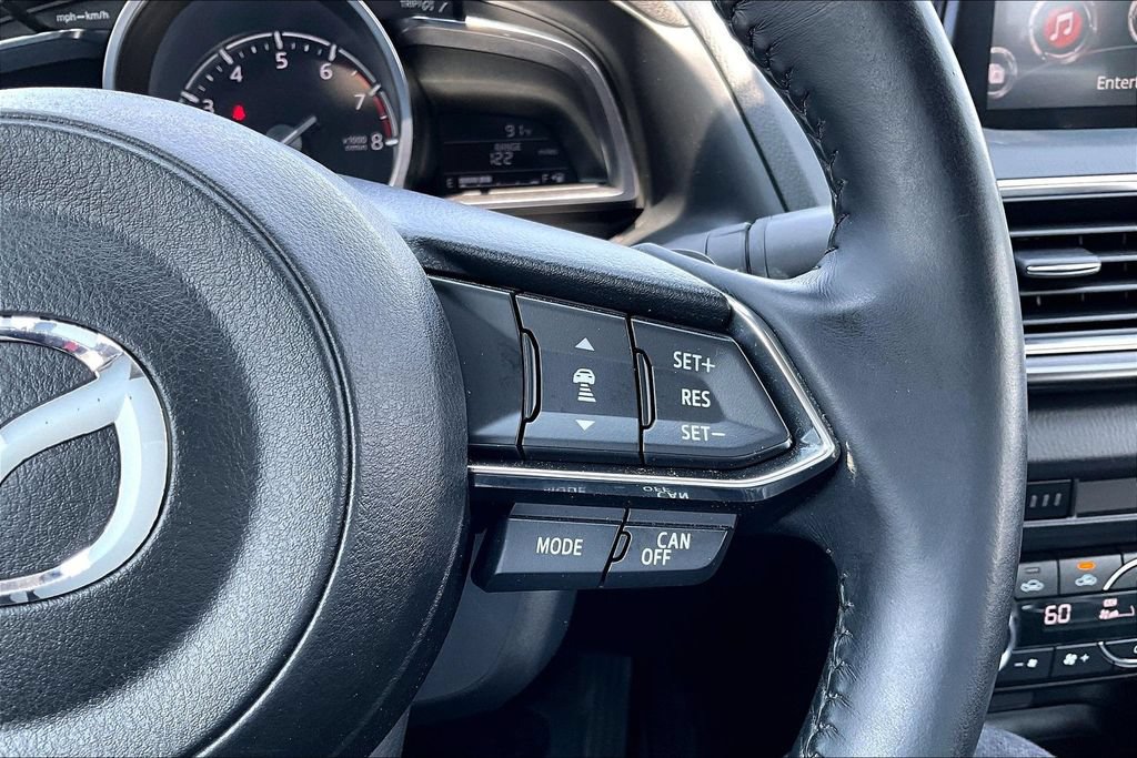 Used 2017 MAZDA MAZDA3 Grand Touring w/ Premium Equipment Package FWD image 19