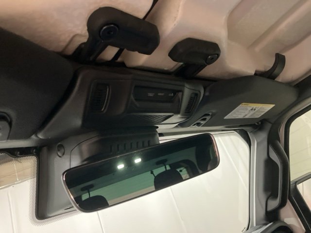 Used 2024 Jeep Wrangler Rubicon w/ Technology Group image 19