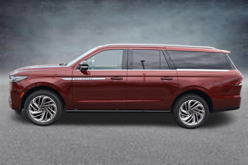New 2027 Lincoln Navigator L Reserve AWD/4WD image 4