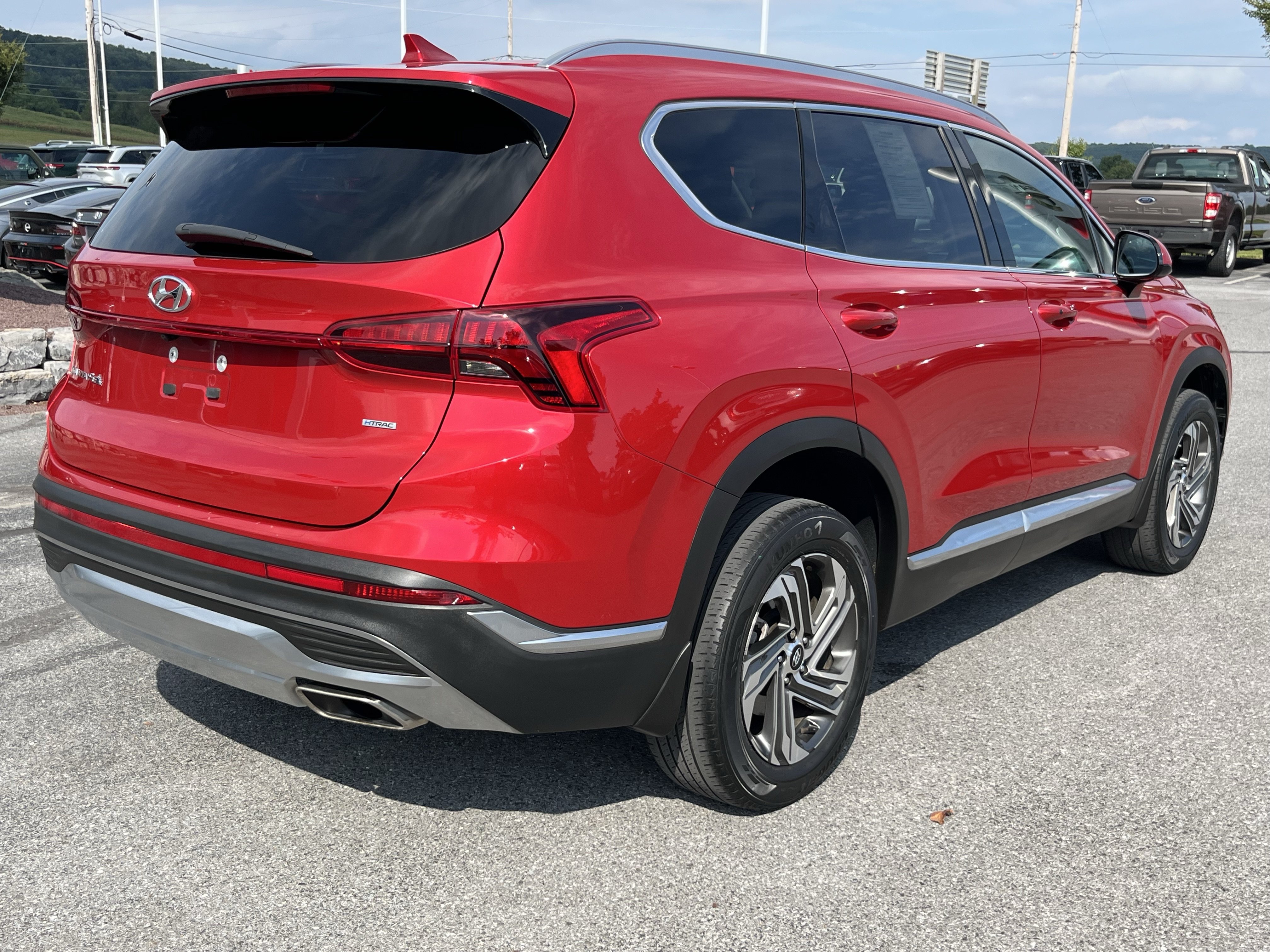 Used 2022 Hyundai Santa Fe SEL AWD/4WD image 5