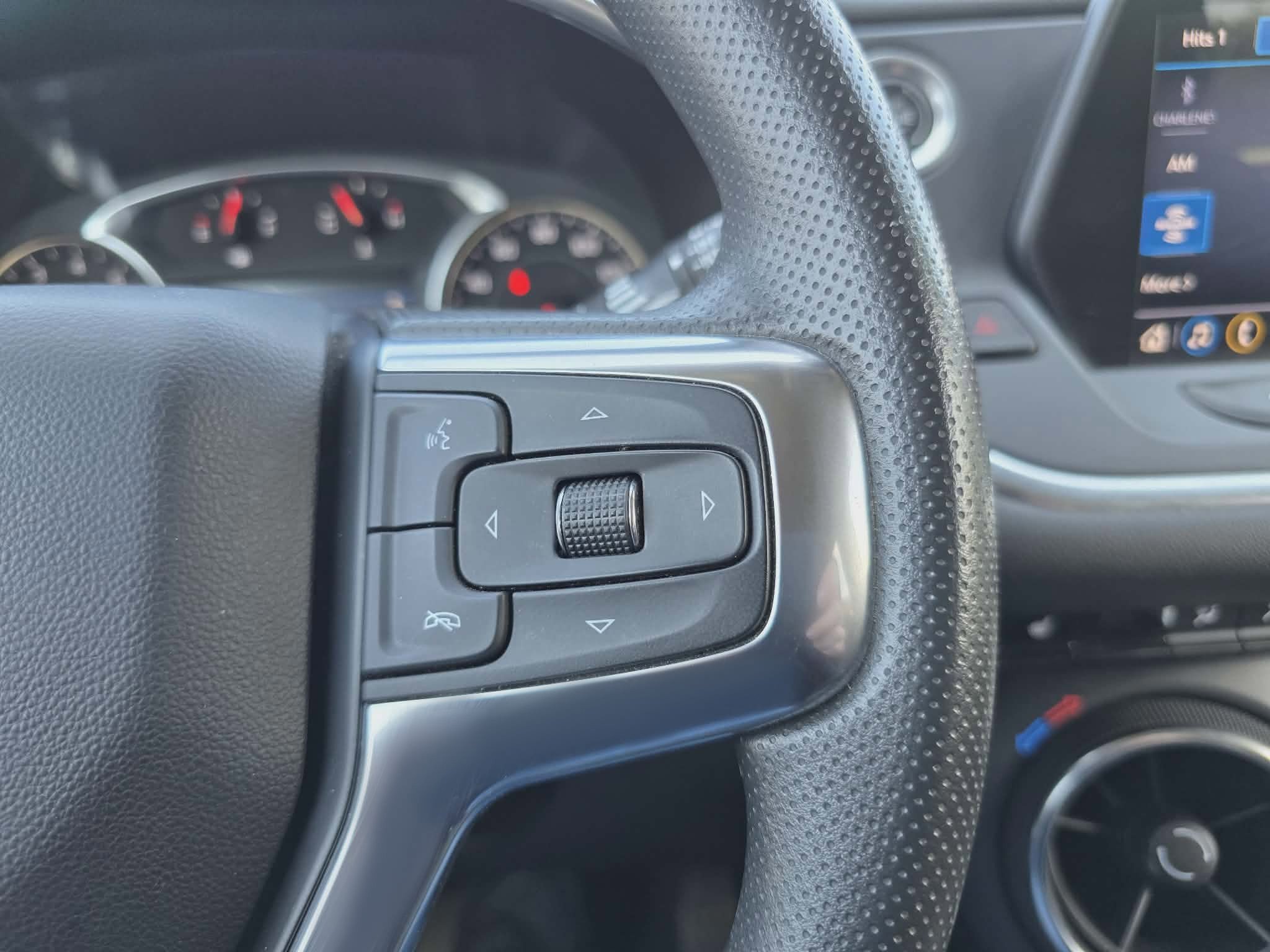 Used 2022 Chevrolet Blazer LT AWD/4WD image 16