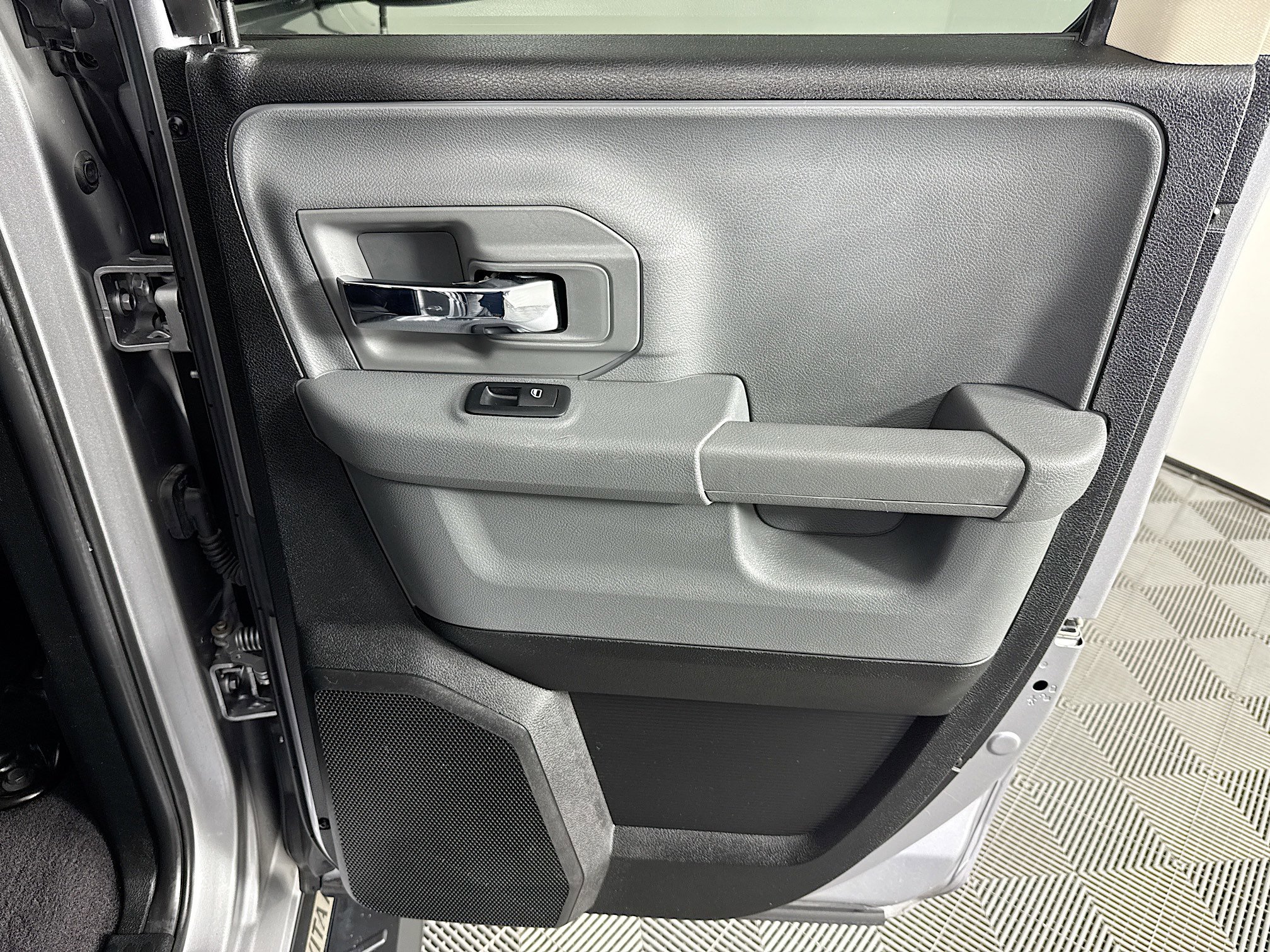 Used 2020 RAM 1500 Classic Warlock w/ Electronics Group image 26