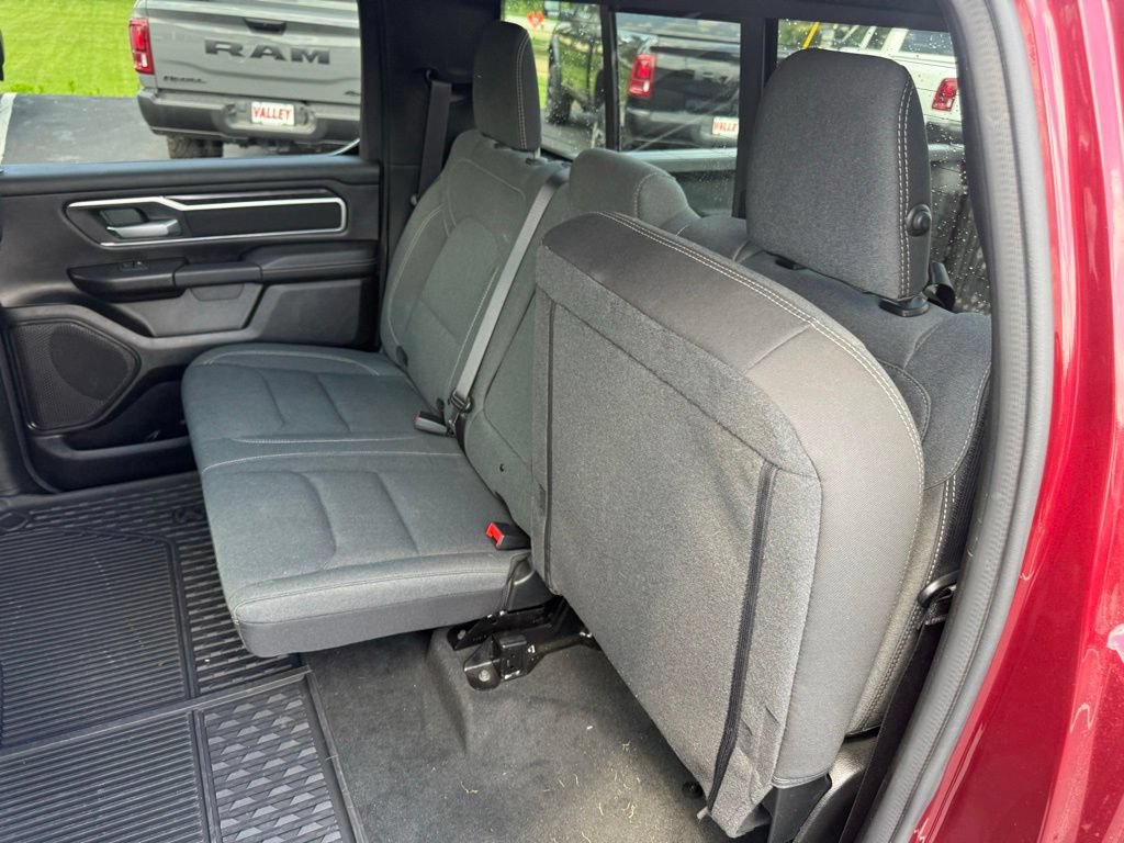 Used 2023 RAM 1500 Big Horn AWD/4WD image 35