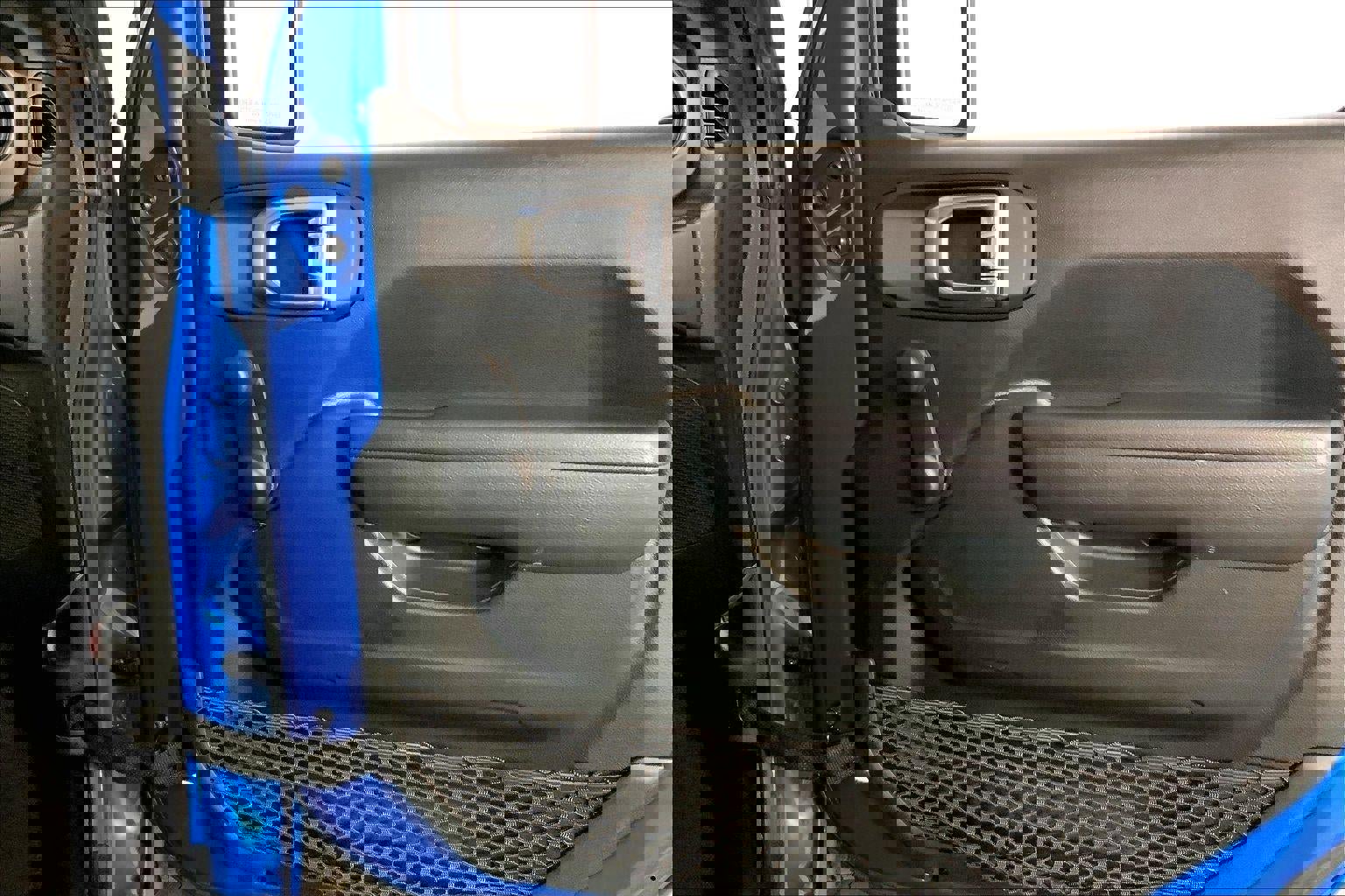 Used 2023 Jeep Gladiator Sport w/ Trailer Tow Package image 25