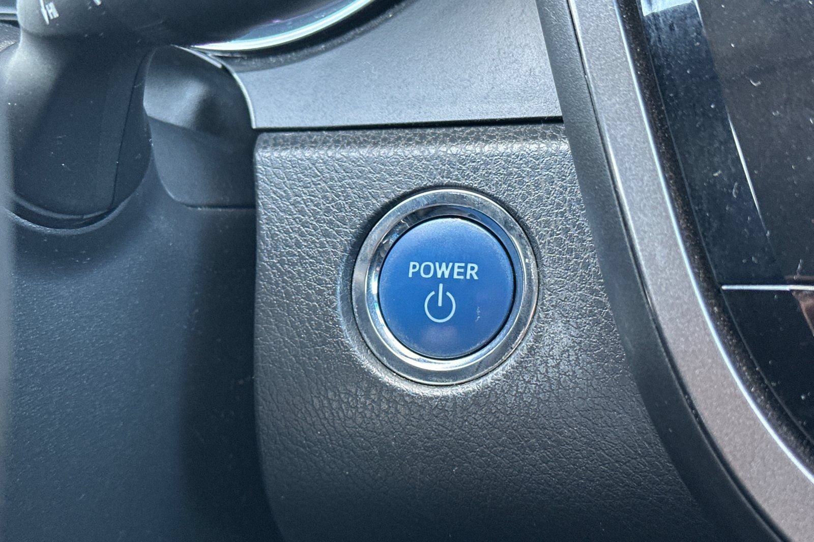 Used 2020 Toyota Camry LE w/ Fleet Convenience Package FWD image 20