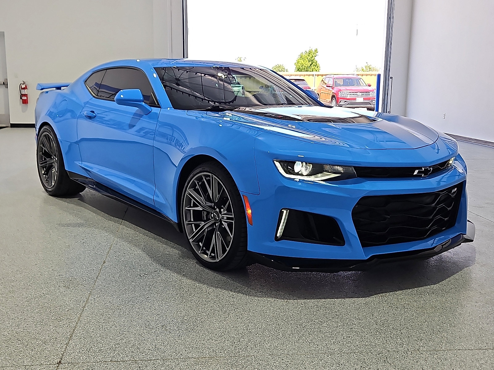 Used 2022 Chevrolet Camaro ZL1 RWD image 5