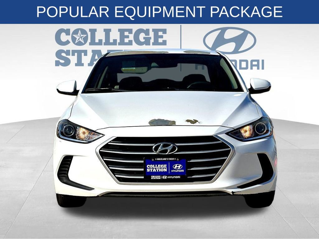 Used 2017 Hyundai Elantra SE image 5