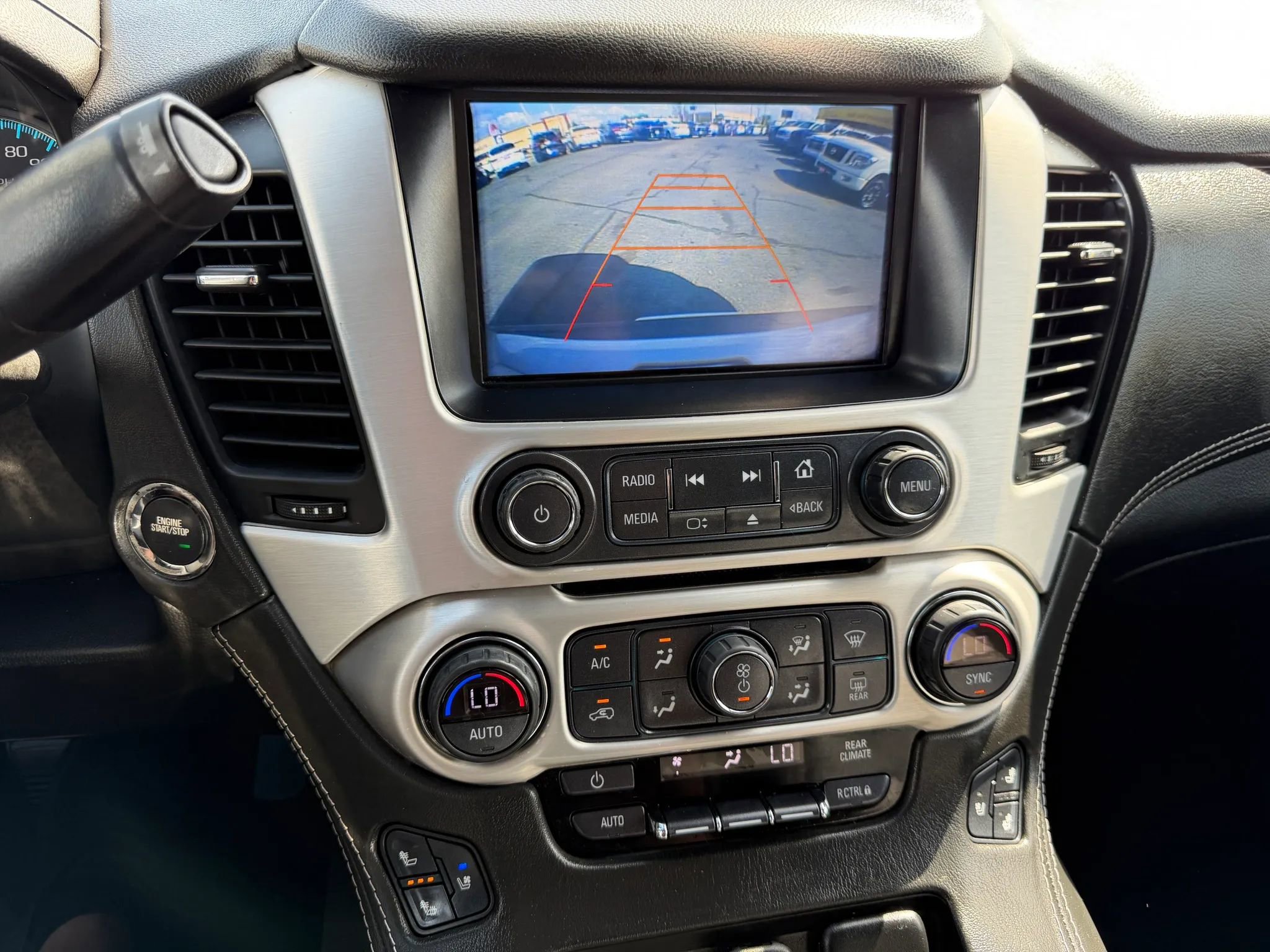 Used 2017 GMC Yukon SLT RWD image 13