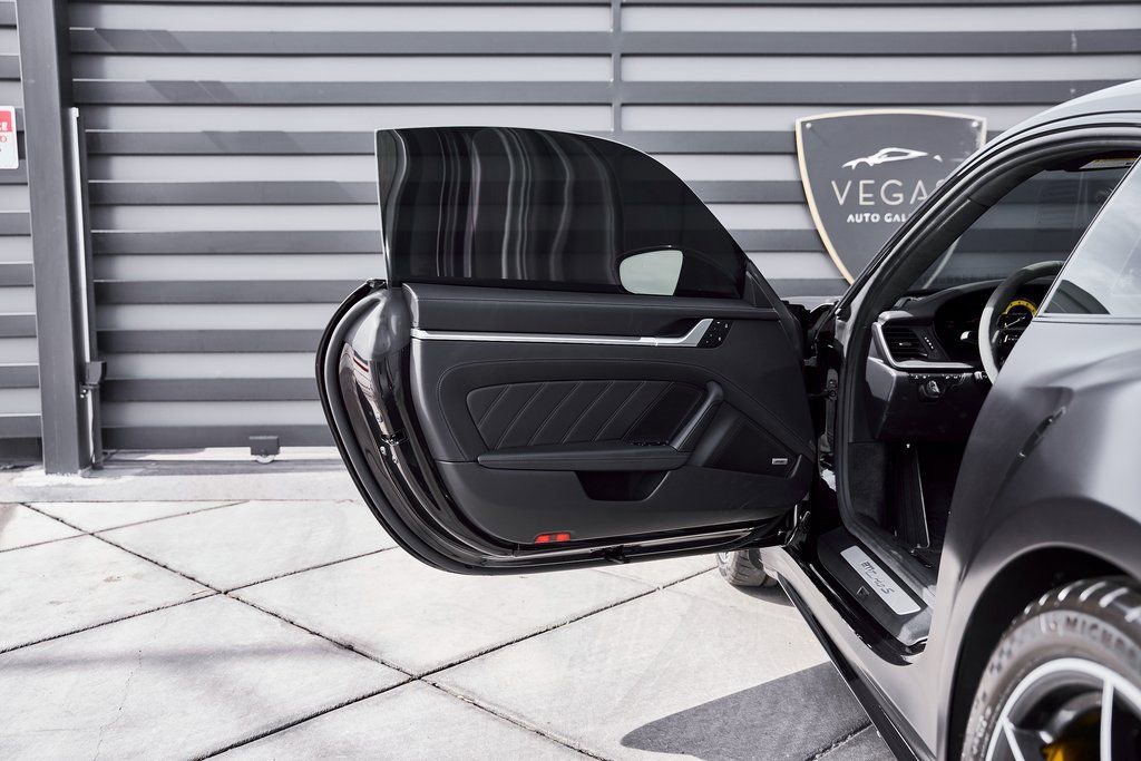 Used 2024 Porsche 911 Turbo S image 25