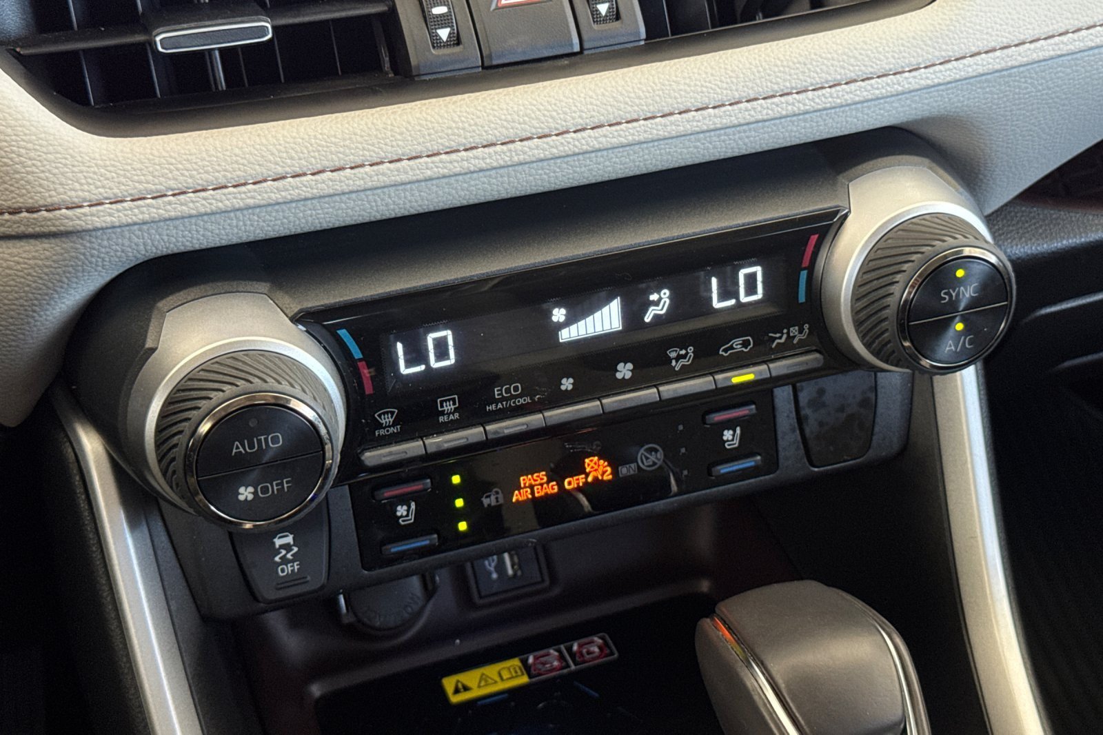 Certified 2023 Toyota RAV4 Limited AWD/4WD image 19