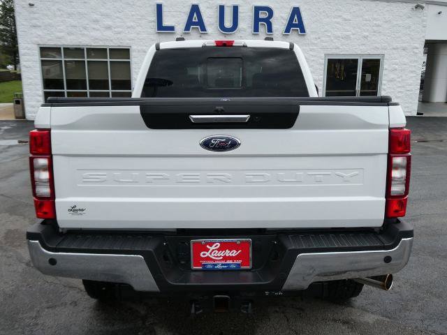 Certified 2022 Ford F350 Lariat w/ Chrome Package image 6