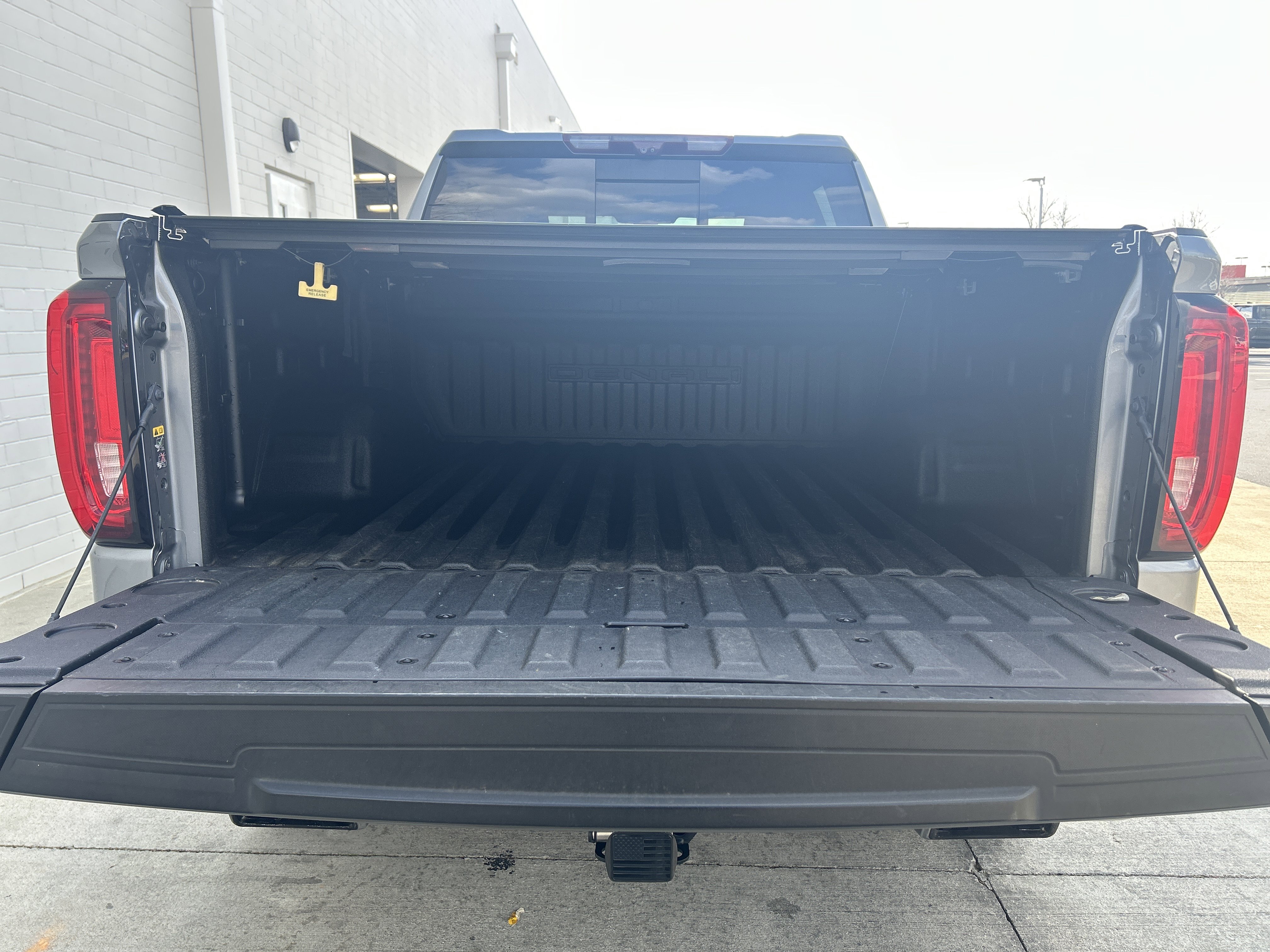 Used 2020 GMC Sierra 1500 Denali w/ Denali Ultimate Package AWD/4WD image 30