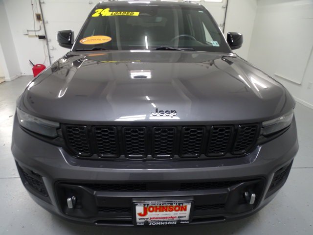 Certified 2024 Jeep Grand Cherokee L Overland w/ Trailer Tow Package AWD/4WD image 24