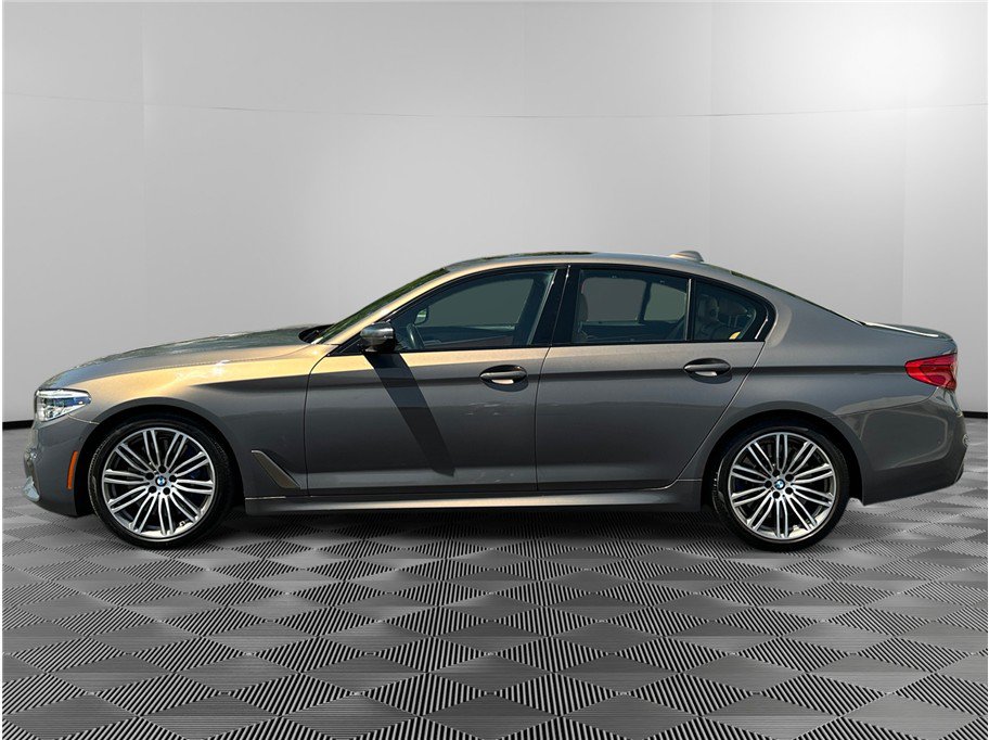 Used 2020 BMW M550i xDrive w/ Executive Package AWD/4WD image 2