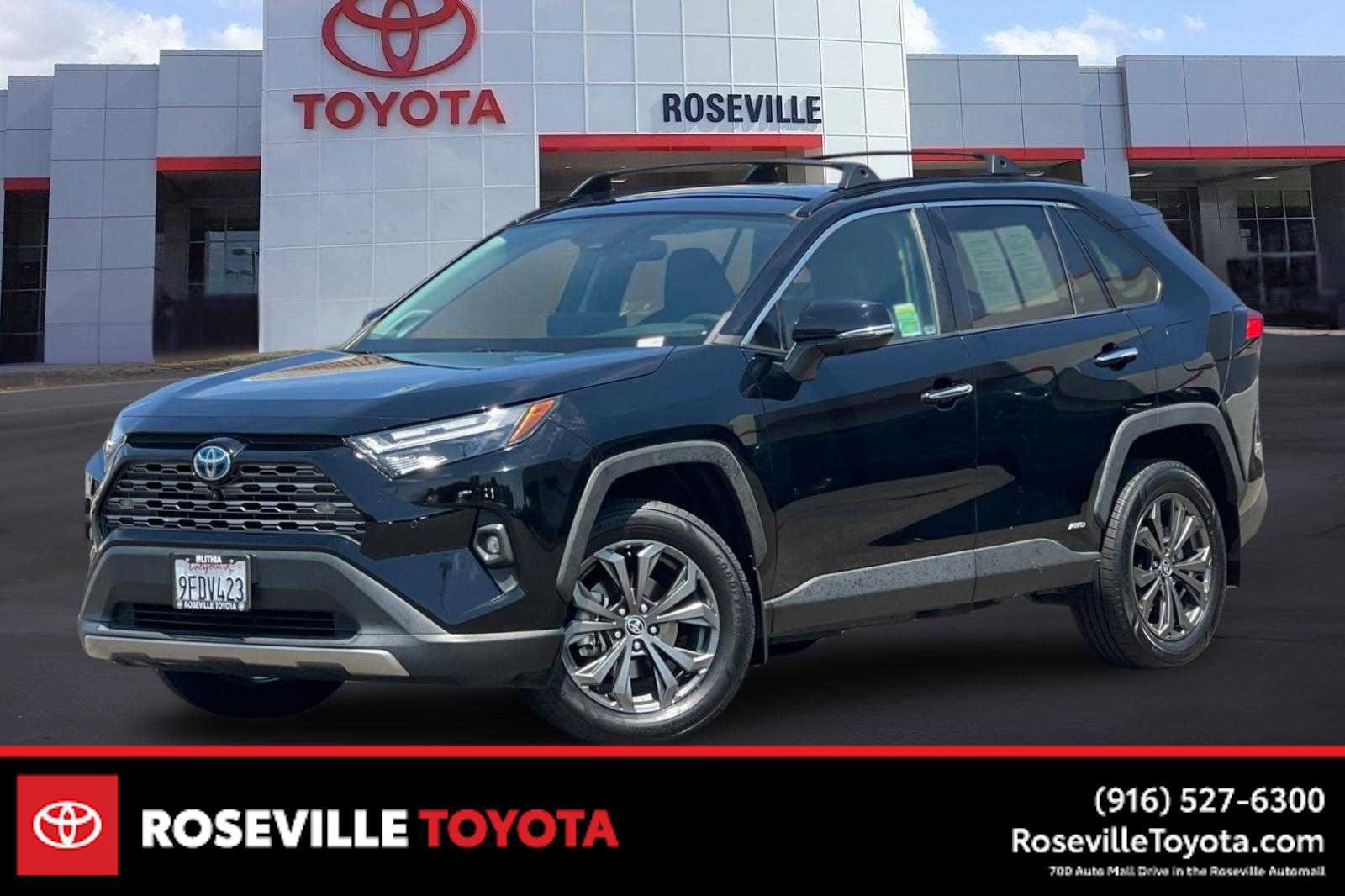 Used 2023 Toyota RAV4 Limited AWD/4WD image 1