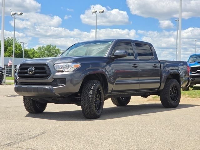 Used 2021 Toyota Tacoma SR AWD/4WD image 25