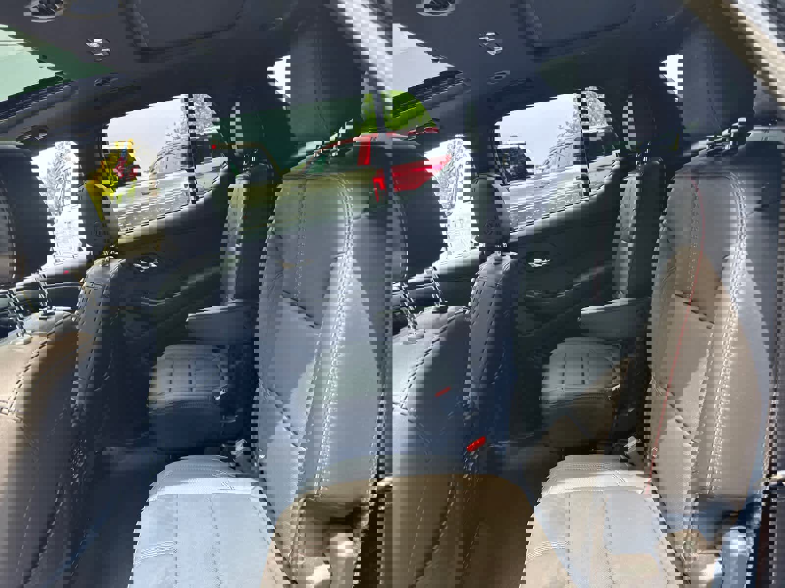 Certified 2022 Chevrolet Traverse RS image 32