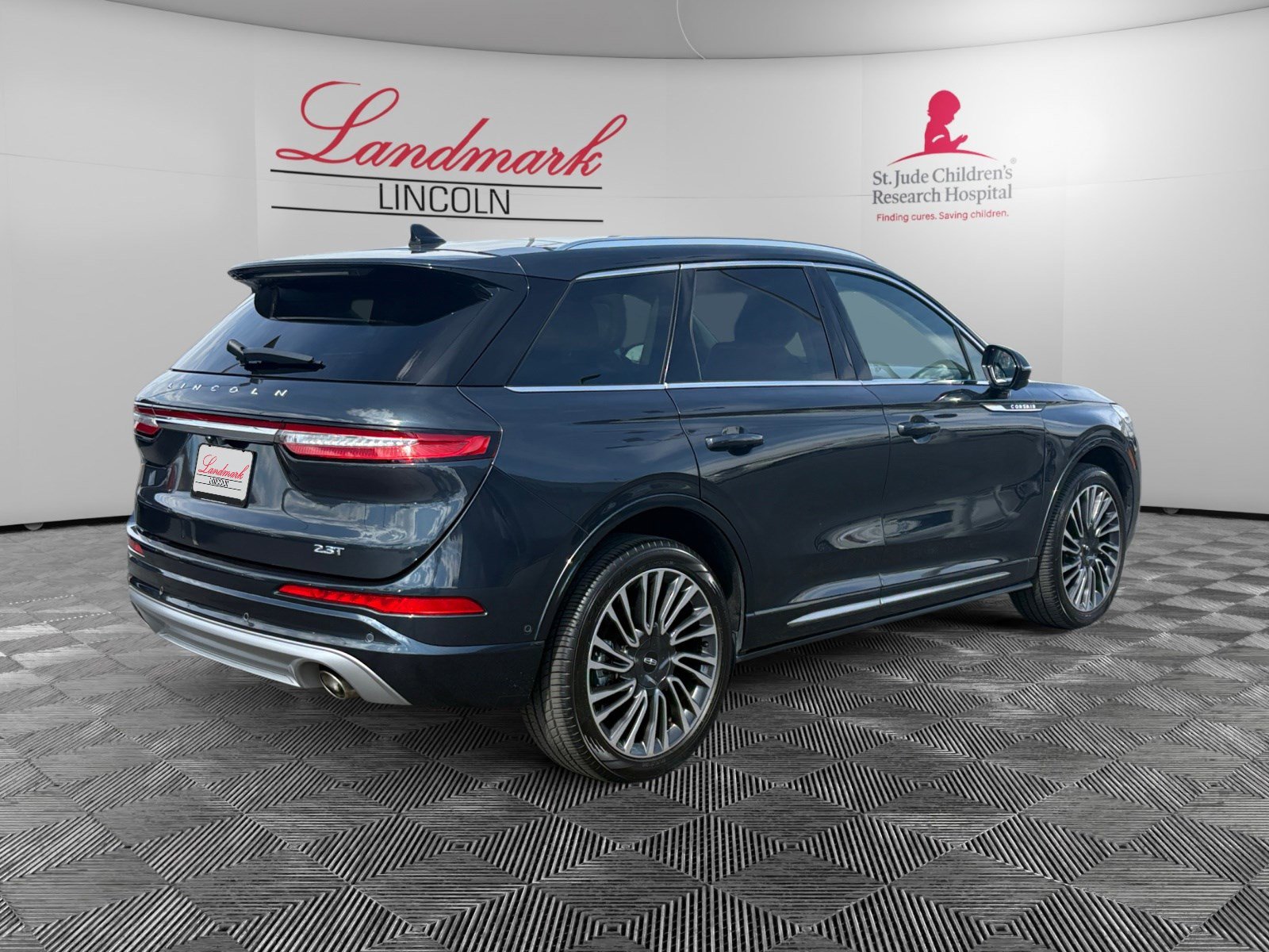 Used 2020 Lincoln Corsair Reserve w/ Equipment Group 201A image 5