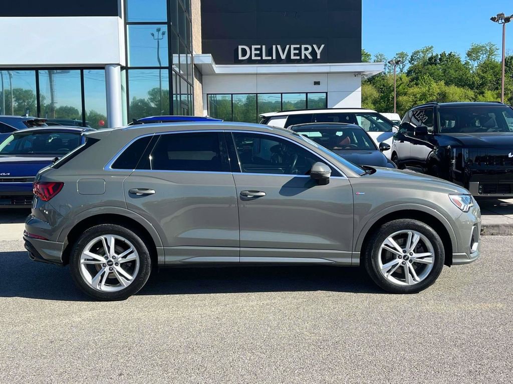 Used 2022 Audi Q3 2.0T Premium Plus AWD/4WD image 28