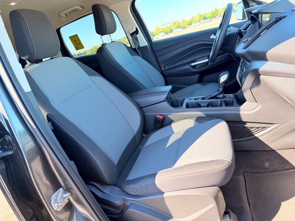 Used 2019 Ford Escape SE AWD/4WD image 9