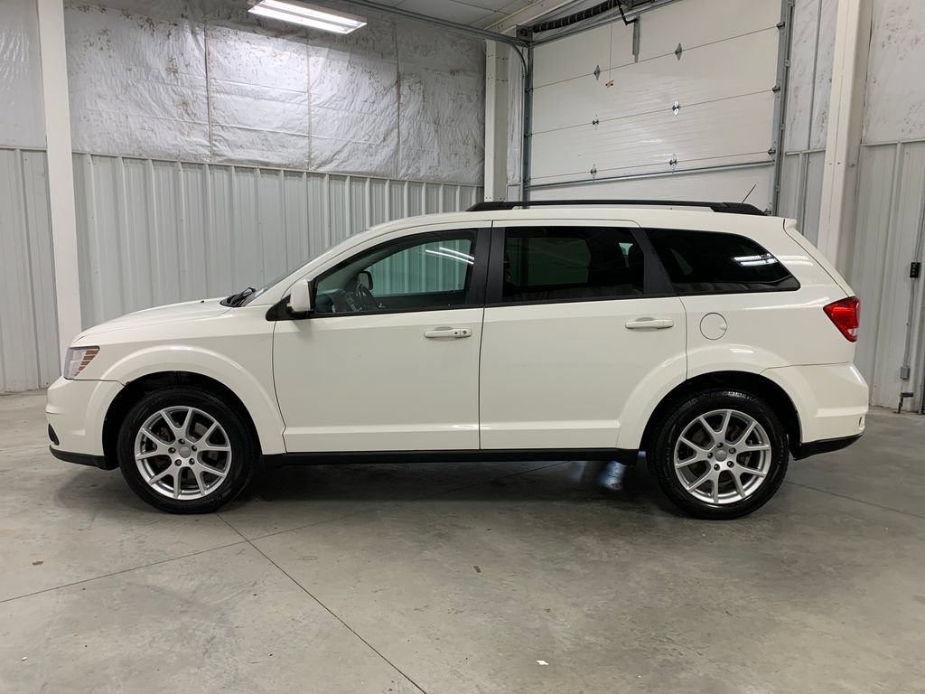 Used 2014 Dodge Journey SXT w/ Quick Order Package 22C FWD image 21