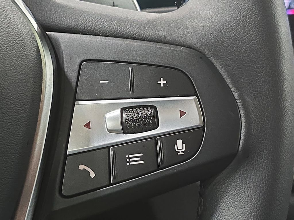 Certified 2024 BMW 330i Sedan w/ Convenience Package image 15