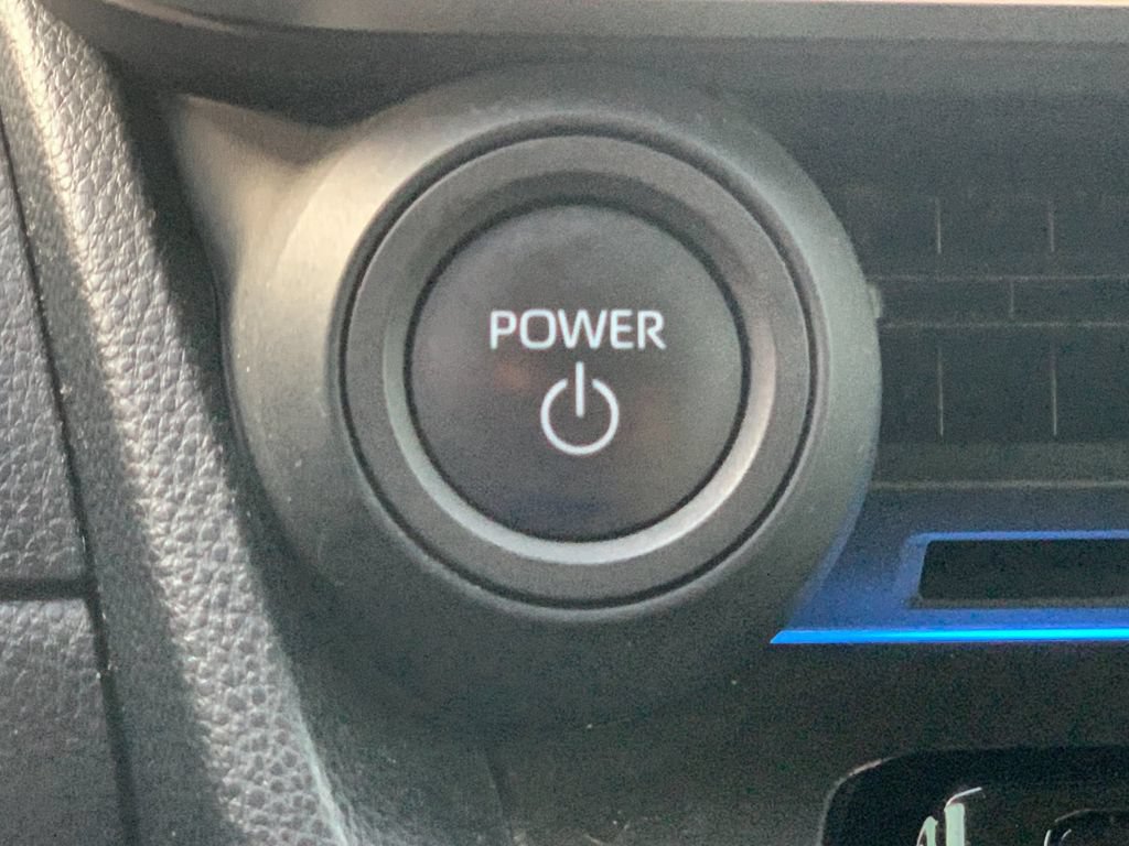 Used 2024 Toyota Prius XLE AWD/4WD image 26