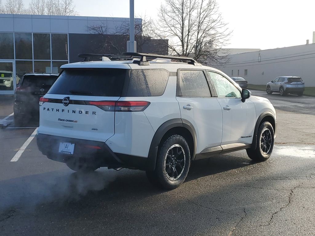 New 2025 Nissan Pathfinder Rock Creek image 4