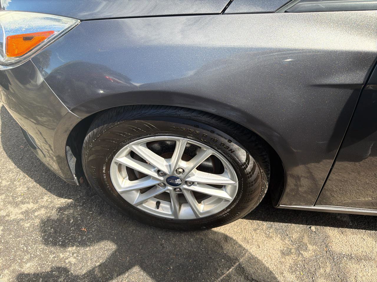 Used 2016 Ford Focus SE FWD image 14