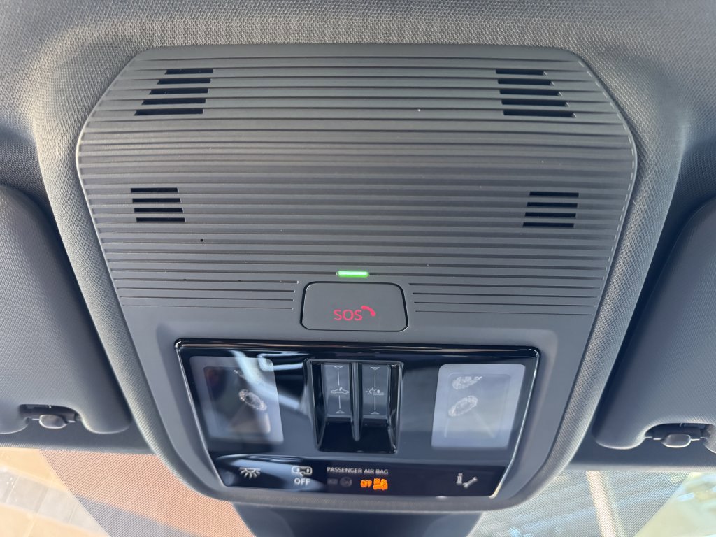 Used 2023 Audi Q4 e-tron Prestige w/ Black Optic Package image 28