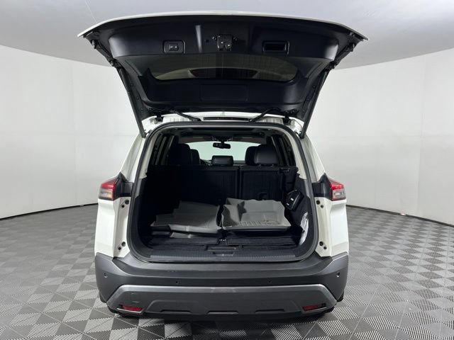Used 2023 Nissan Rogue SL w/ SL Premium Package FWD image 49