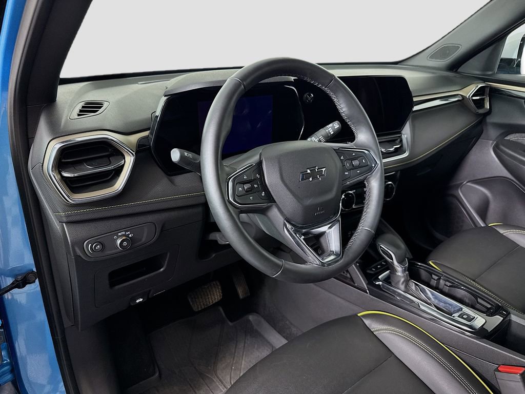 Used 2025 Chevrolet TrailBlazer ACTIV w/ Convenience Package image 9