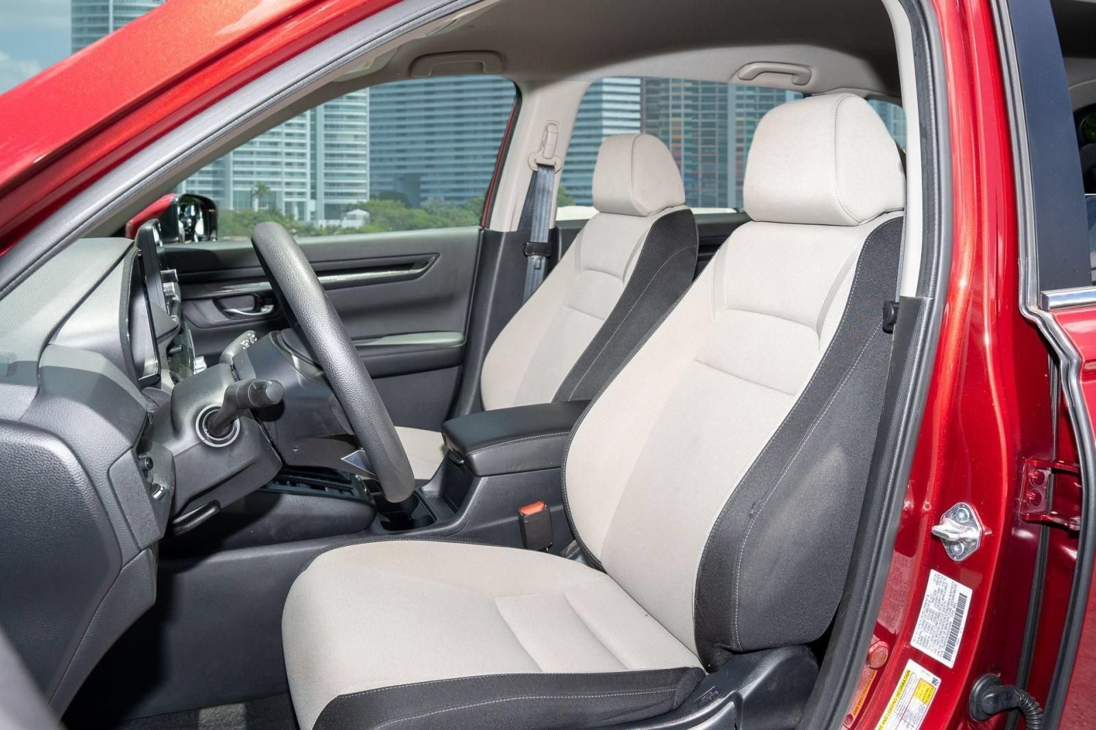 Certified 2025 Honda CR-V LX image 17