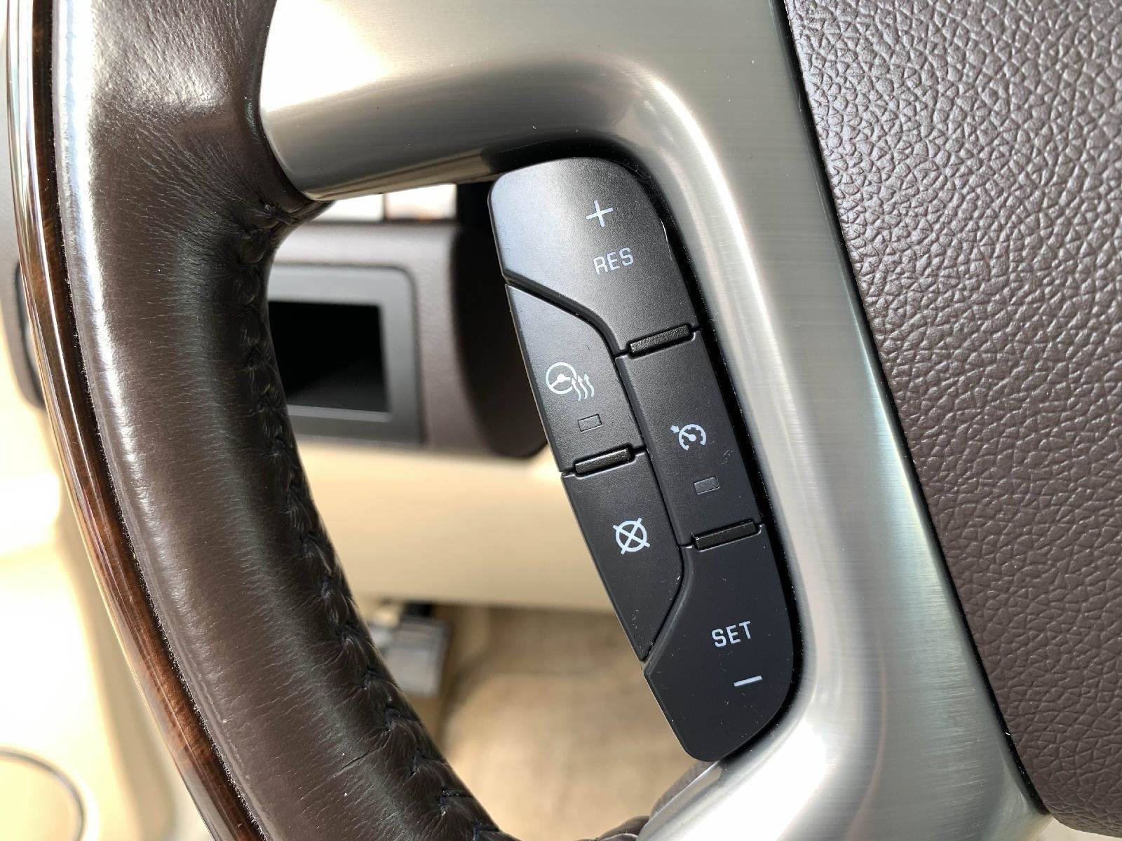 Used 2013 GMC Yukon Denali AWD/4WD image 15