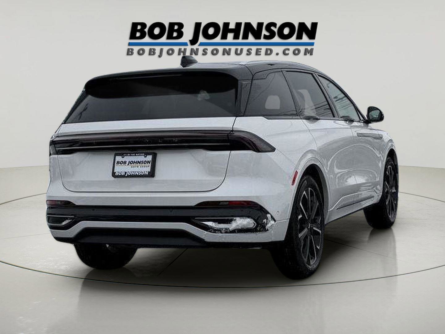 Used 2024 Lincoln Nautilus Reserve w/ Equipment Group 202A image 6