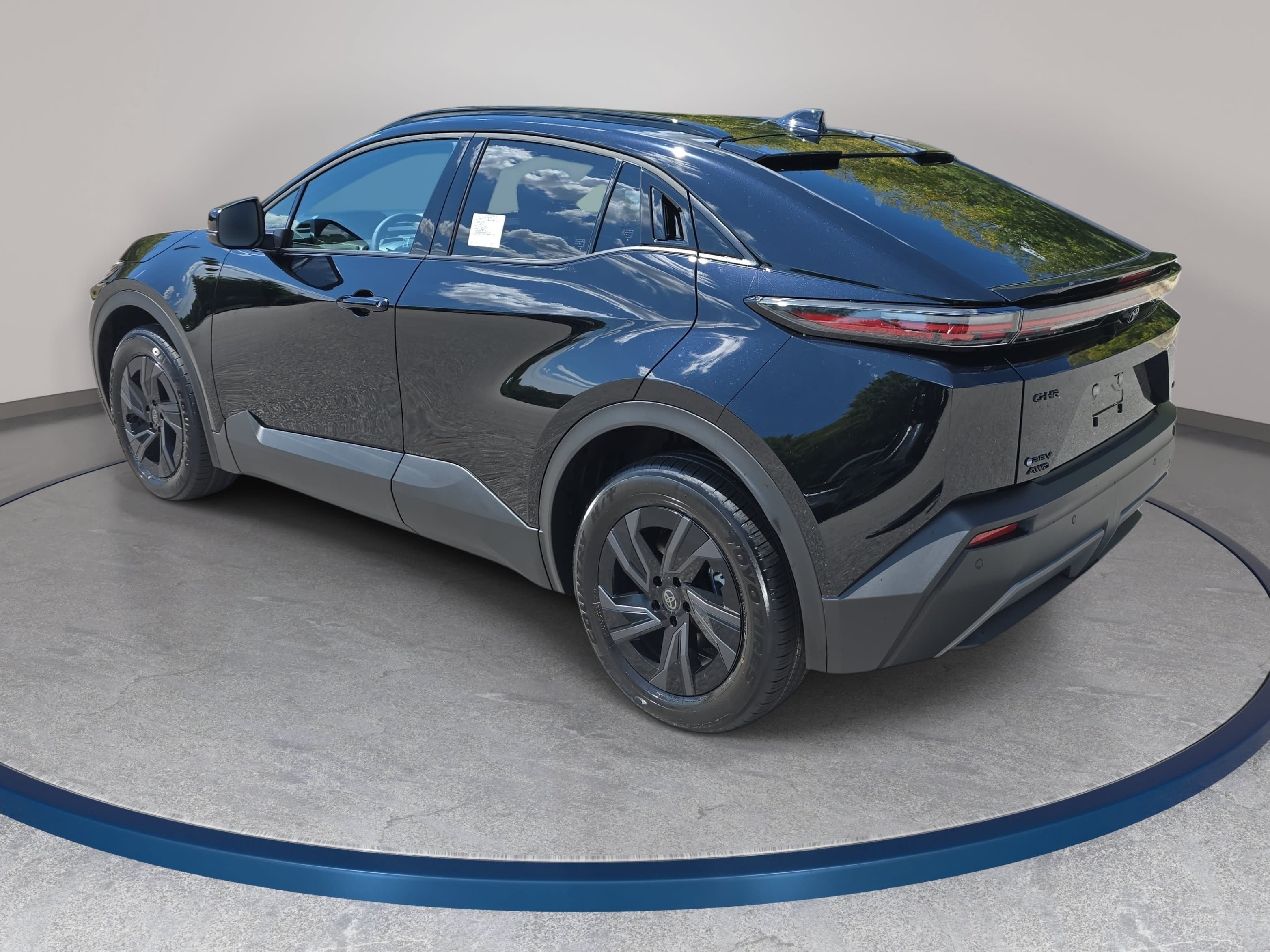 New 2026 Toyota C-HR AWD/4WD image 7