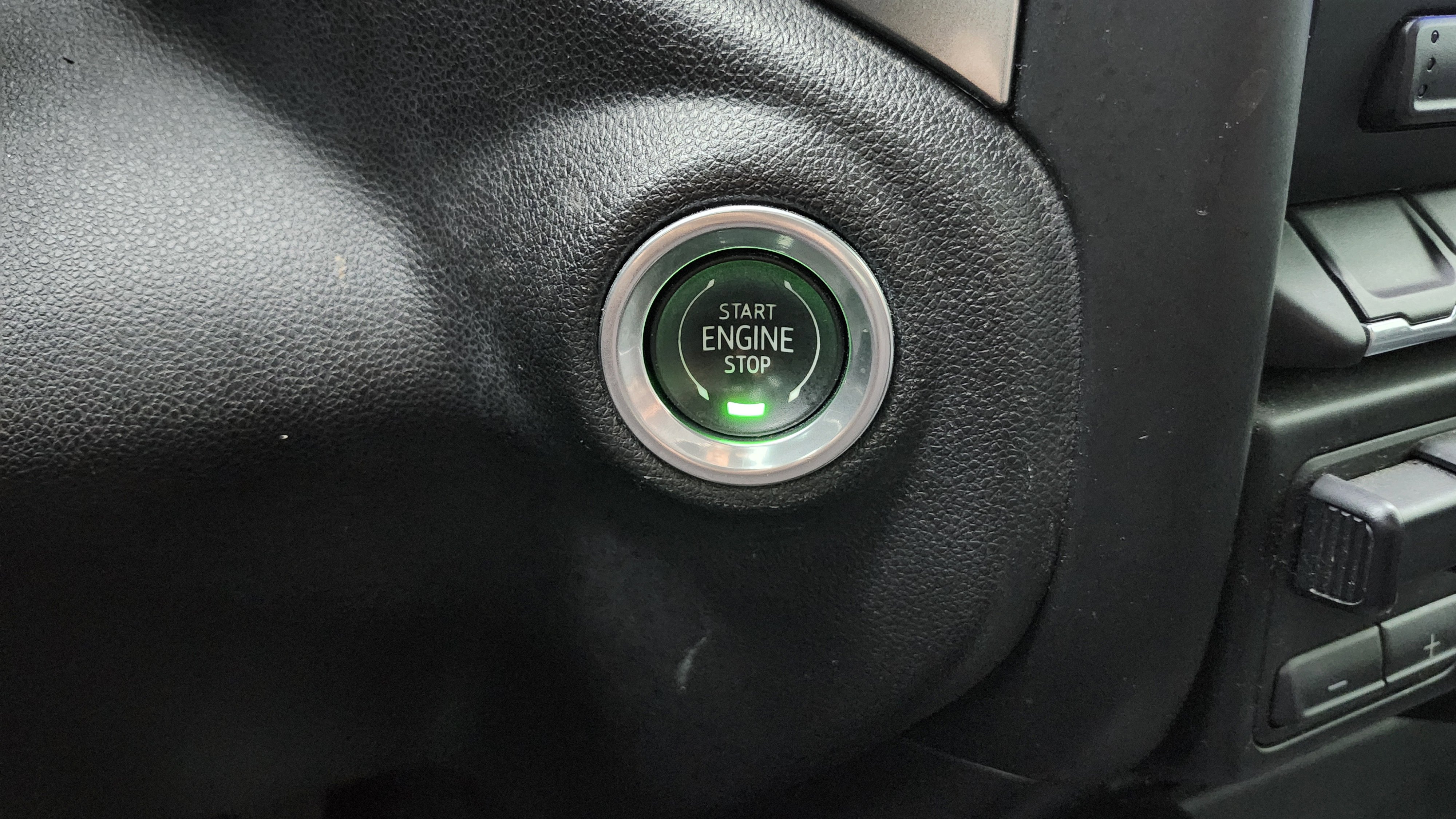 Used 2019 Chevrolet Silverado 1500 LT Trail Boss image 9